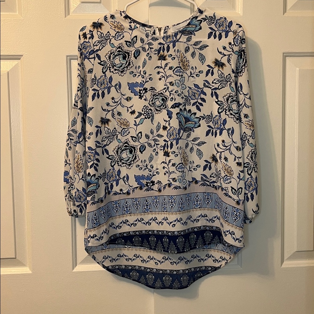 Fourteenth Place White Blue Floral Long Sleeve Blouse Cold‎ Shoulder Size SP